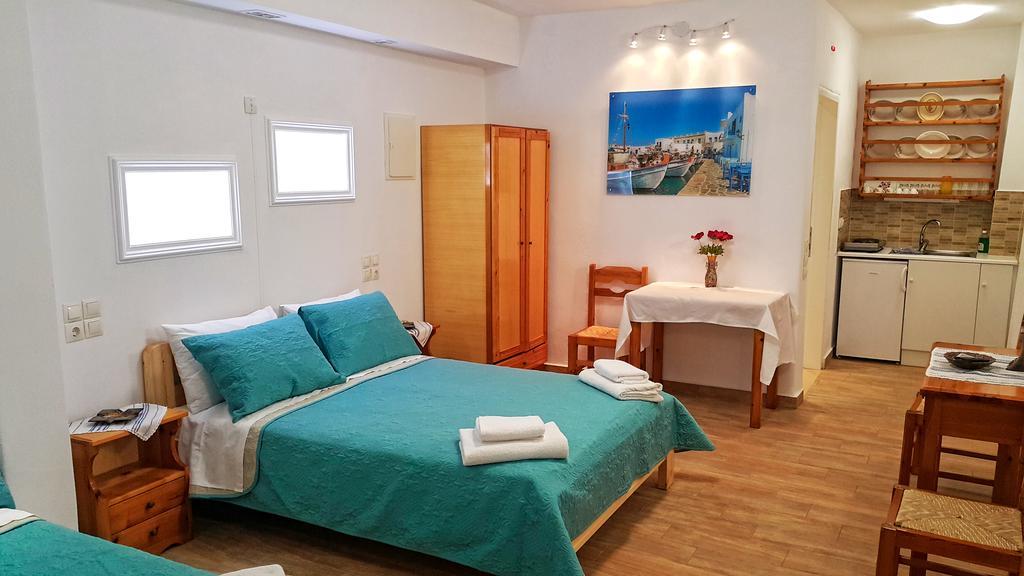 Augusta Studios & Apartments ナウサ 部屋 写真