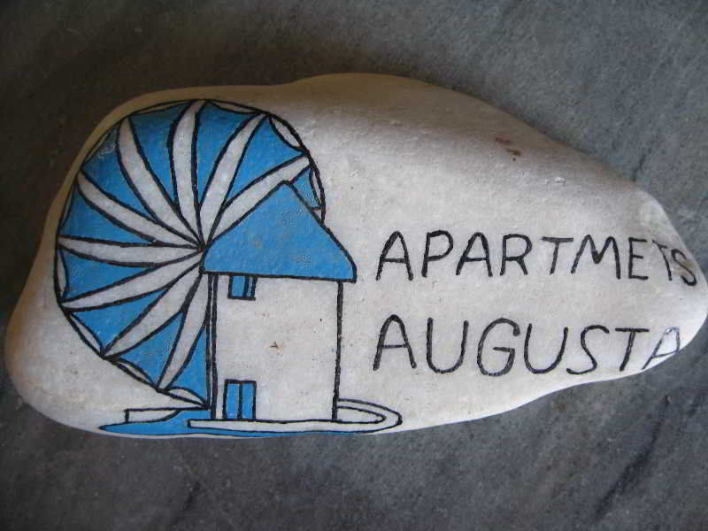 Augusta Studios & Apartments ナウサ エクステリア 写真